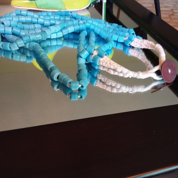 SOLD Beeded necklace - Picture 3 of 5